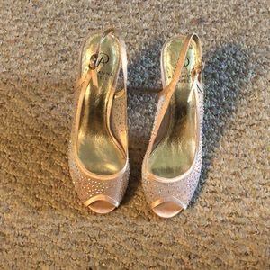 Adrianna Papell satin/ leather sandals size 7.5.